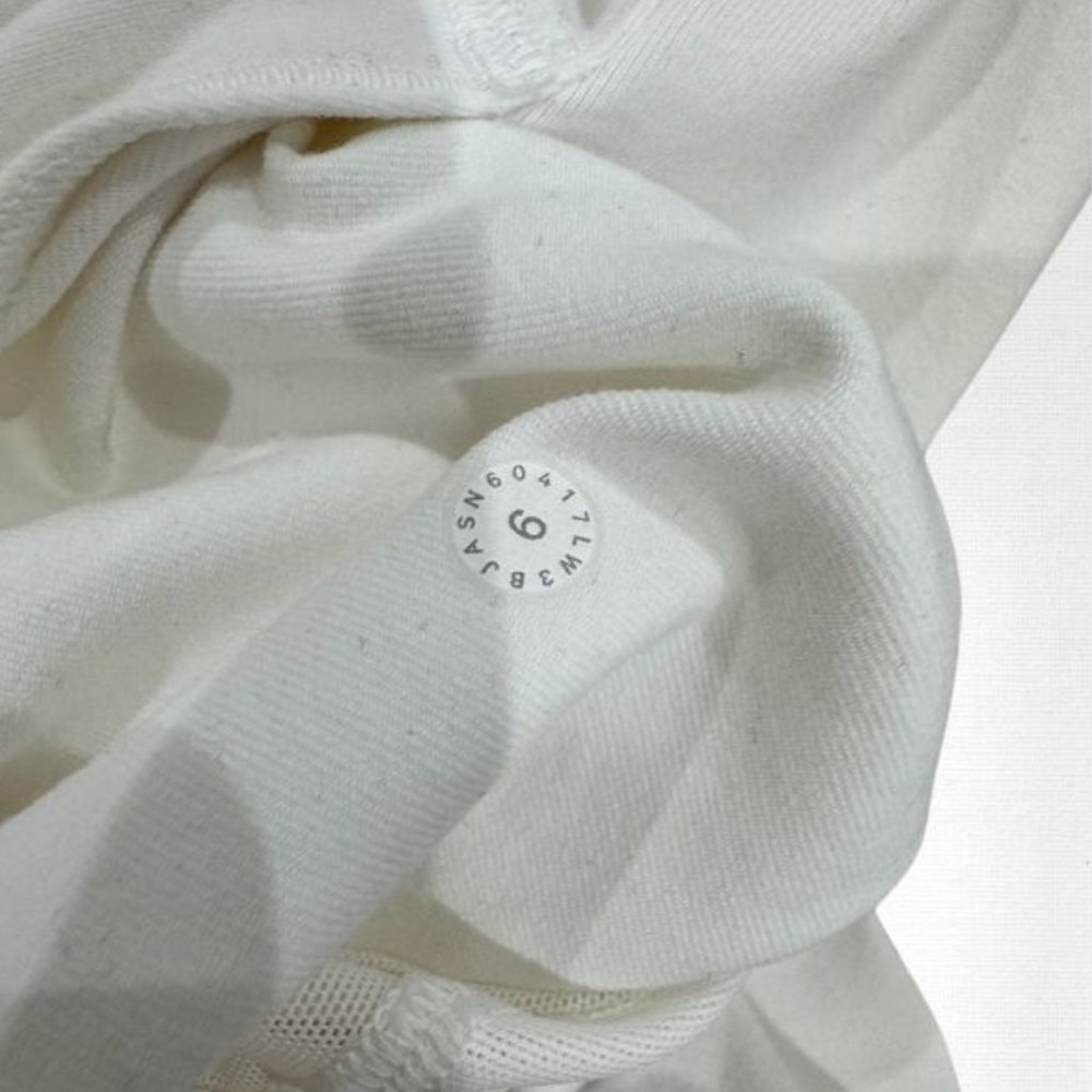 Lululemon Define Pullover - Picture 11 of 11